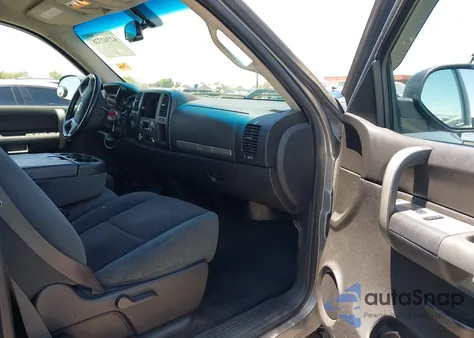 2007 Chevrolet Silverado 1500 Lt1 z USA, uszkodzony, nr VIN 2GCEK19JX71632150